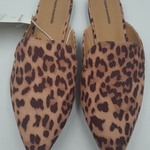 Animal print flats Amazon Essentials